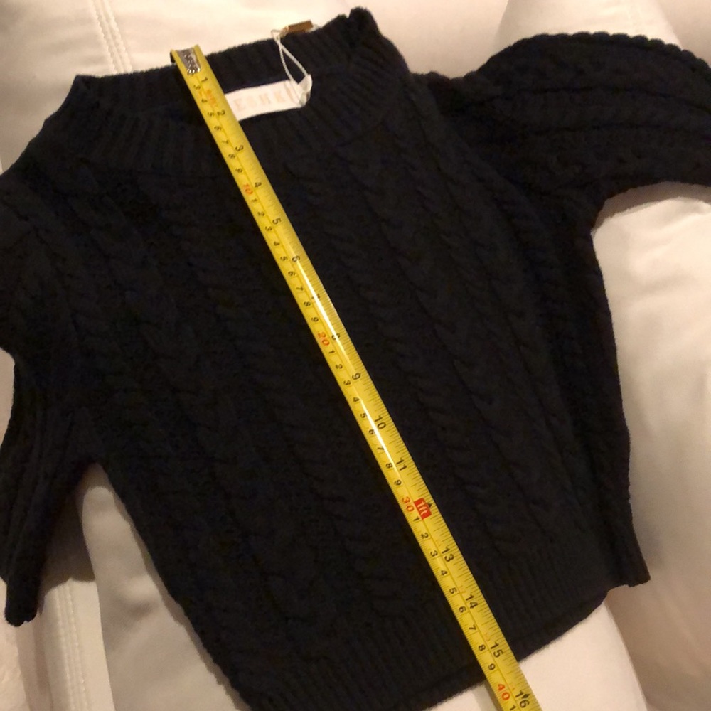 ⭐️Meshki Cropped Cable Knit 3/4 sleeved Sweater - Picture 16 of 16